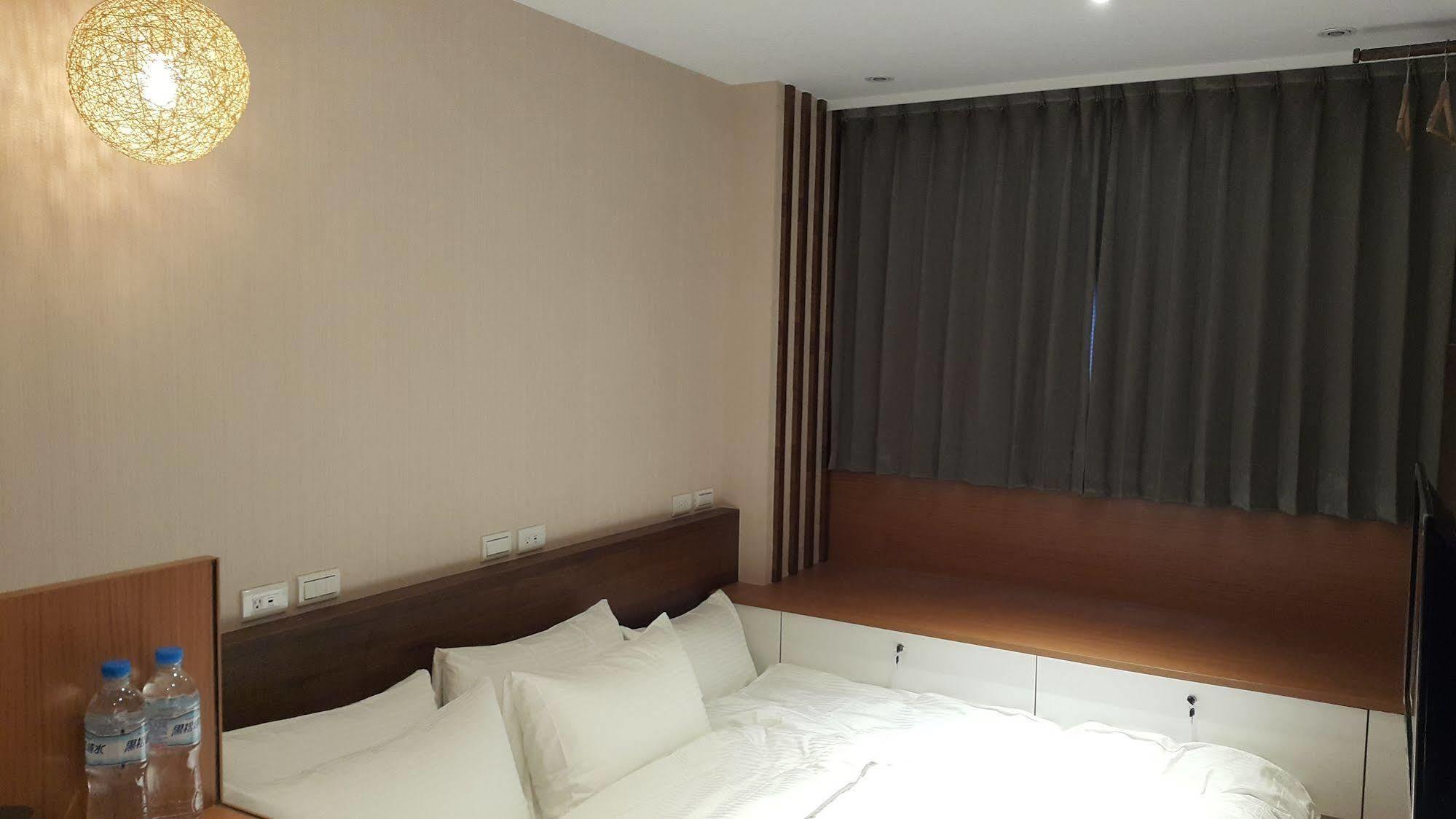 Bayman Hotel Taipei Eksteriør billede